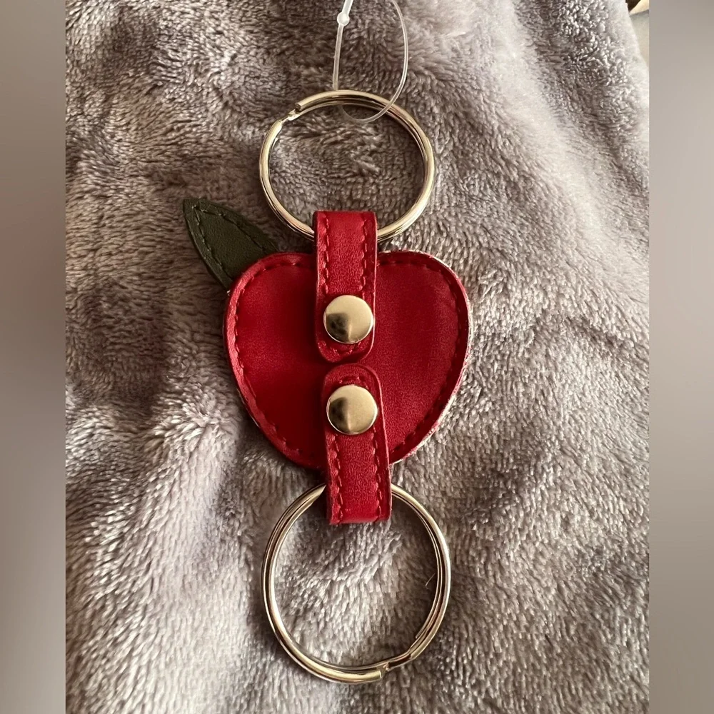 Longaberger Apple Basket Cloth/Vinyl/Metal Double Keyring, new without tags - Picture 2 of 4